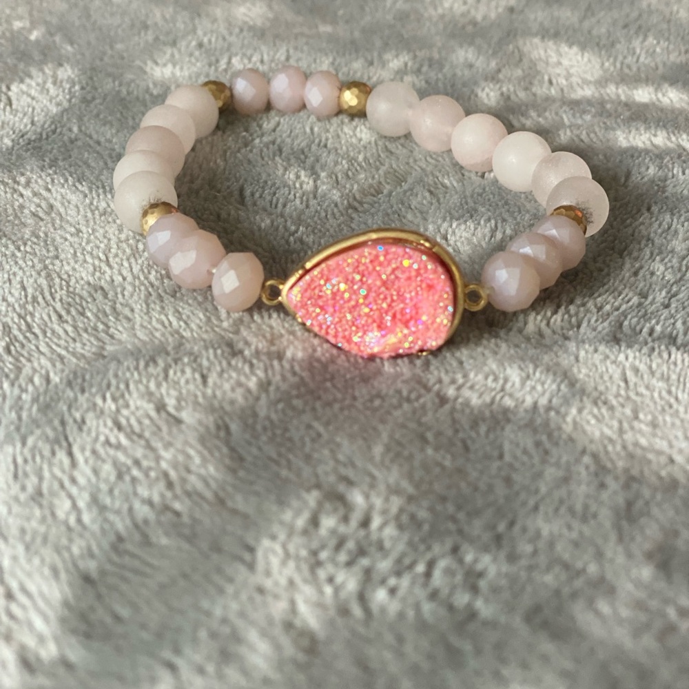 Stretch stack bracelets - Picture 2 of 6